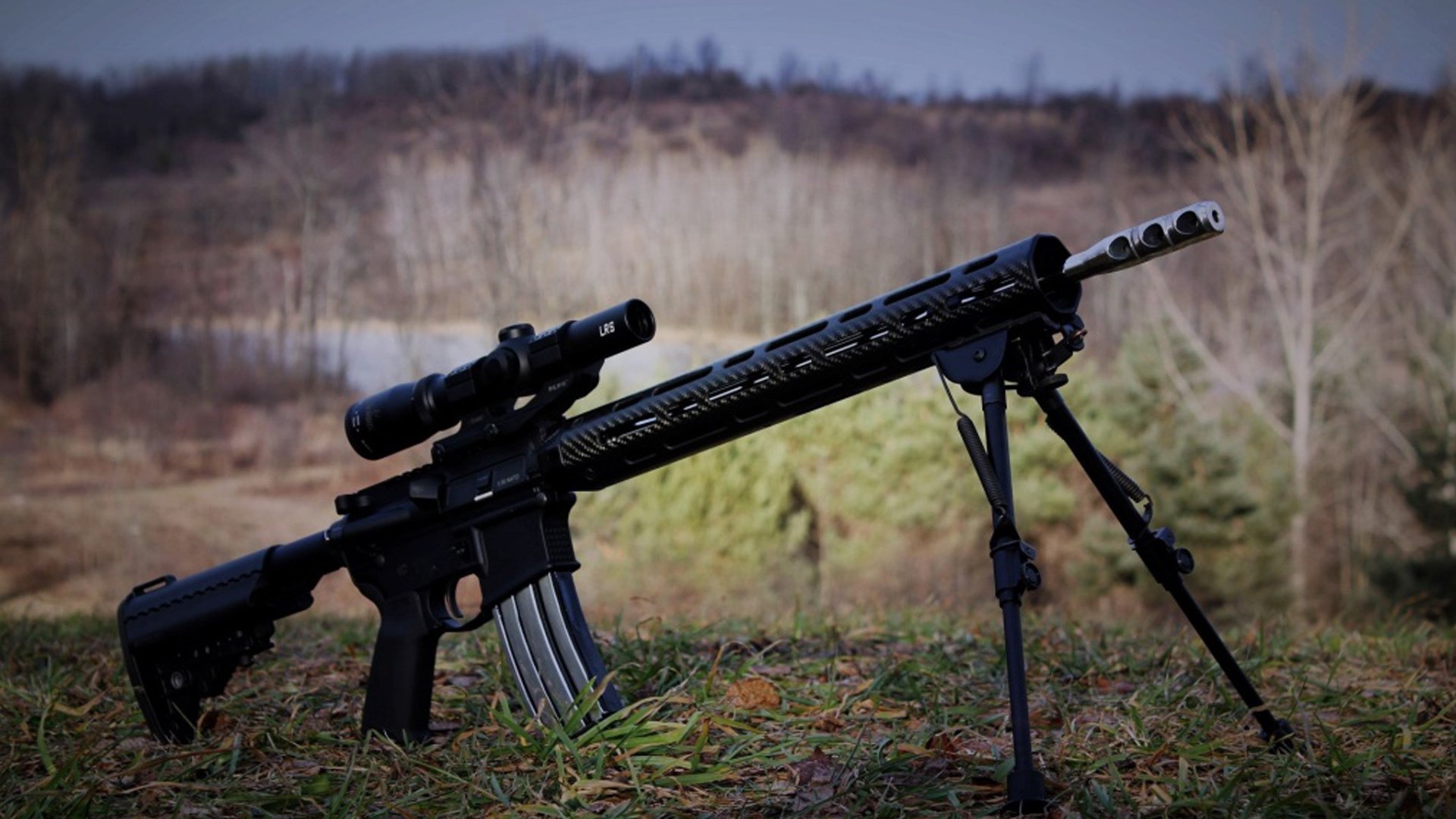 爱游戏体育app-强强碰撞：球场上的精彩瞬间令人热血沸腾，强强相碰