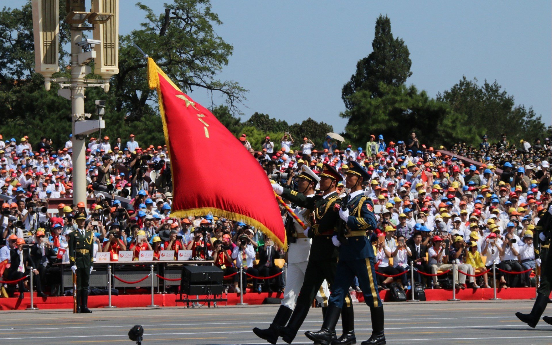 爱游戏综合娱乐-智利女足中锋突破防线，漂亮得分！，智利女足足球世界排名