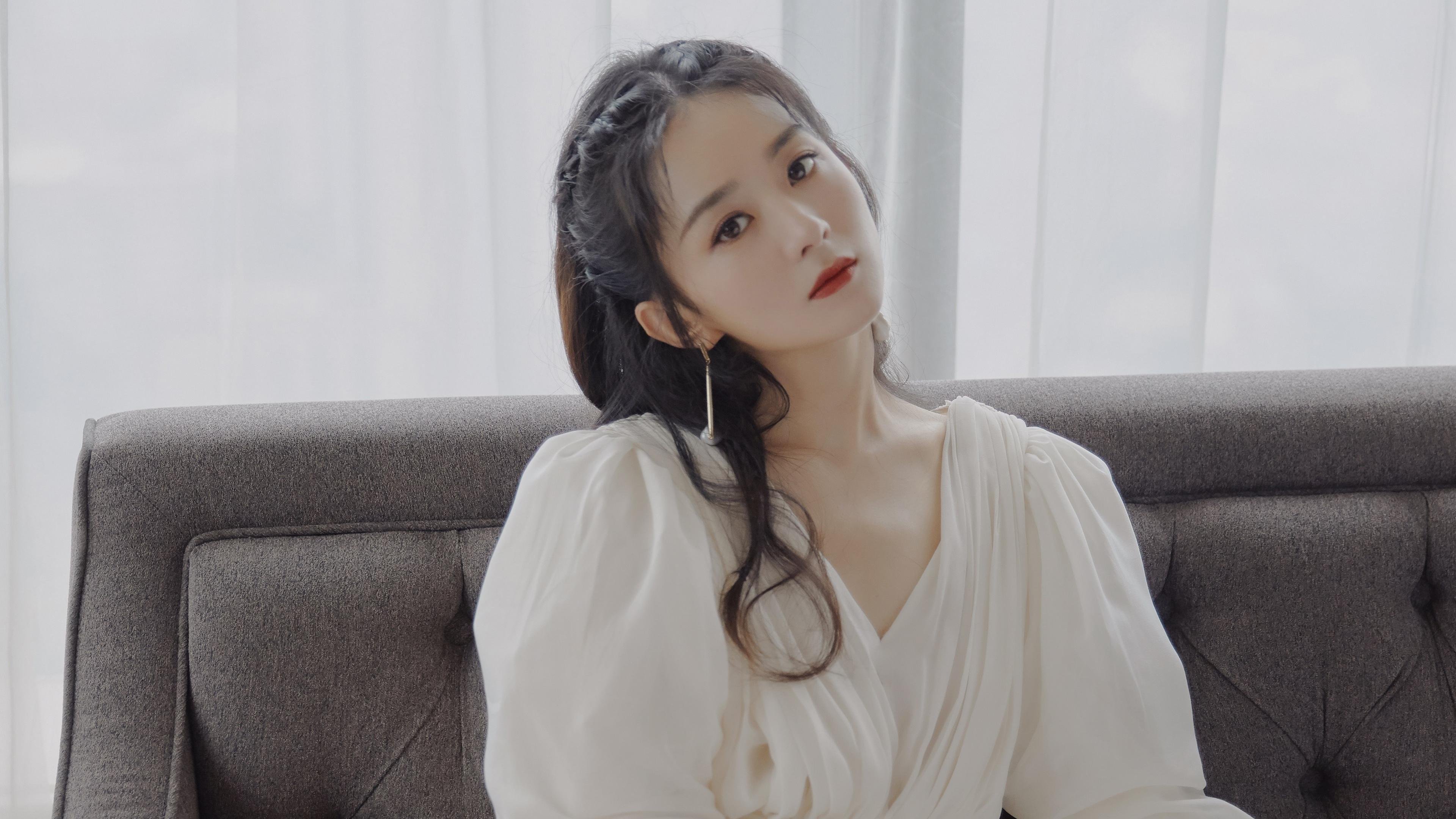 未来篮球:跨界融合打造“体育+科技+娱乐”新模式,未来的篮球比赛