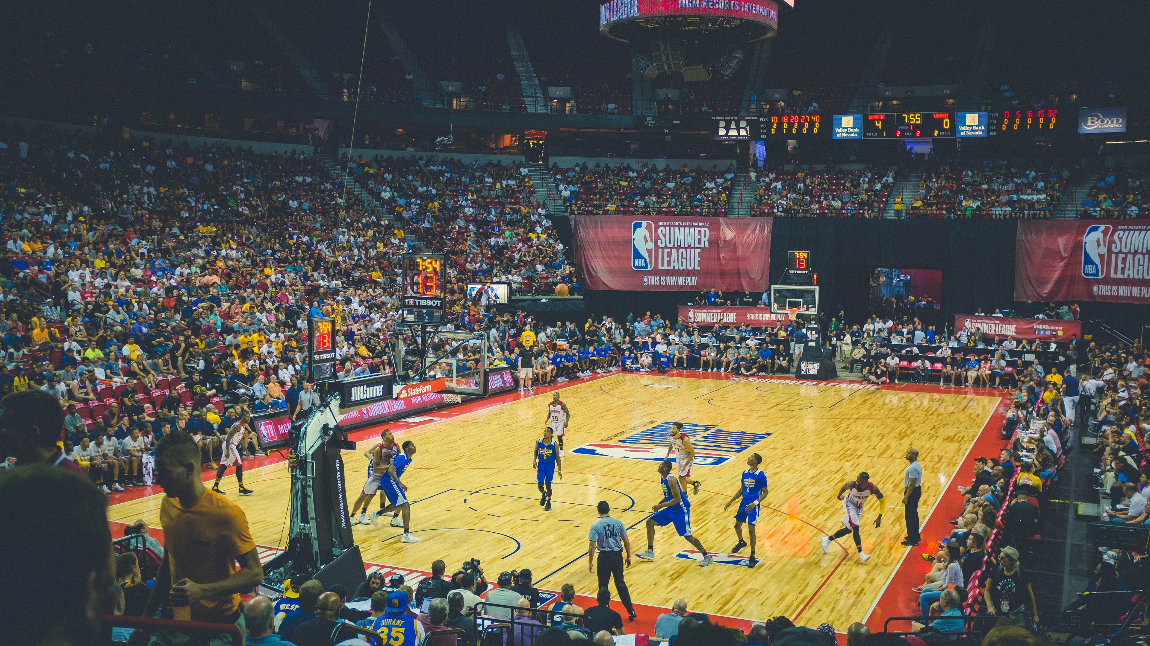 青少年“绿色创新”体育用品设计大赛在广州火热进行,推动绿色创新产业