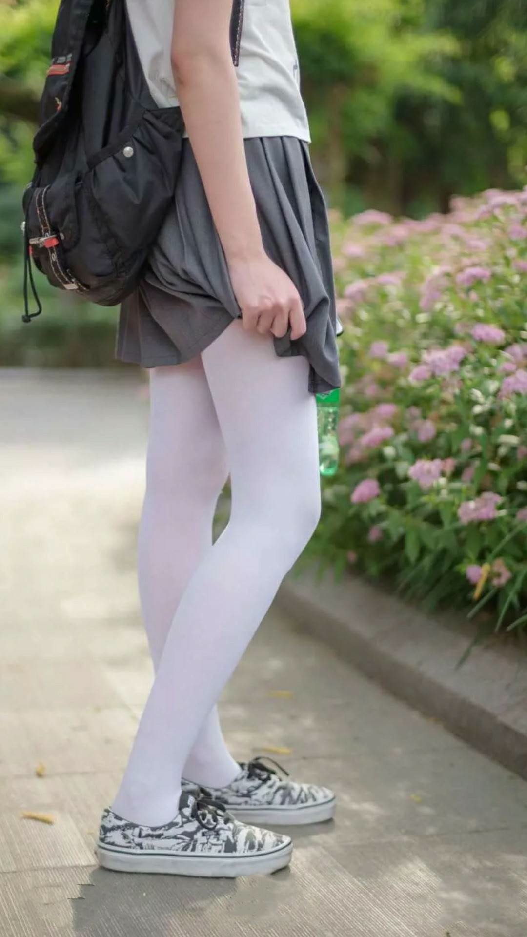 爱游戏体育app-一支球队在国际比赛中闪耀登场，获得胜利，一支球队要取得冠军至少需要赢几场