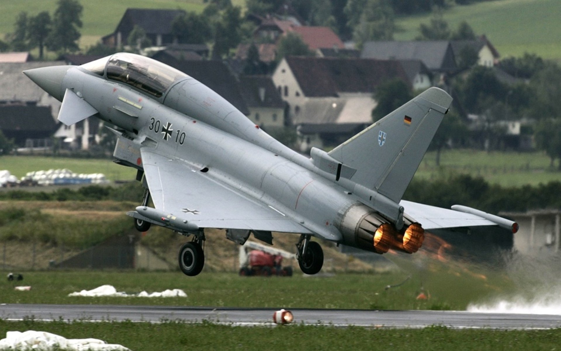 爱游戏体育APP下载-国家队技战术复盘缺乏系统流程