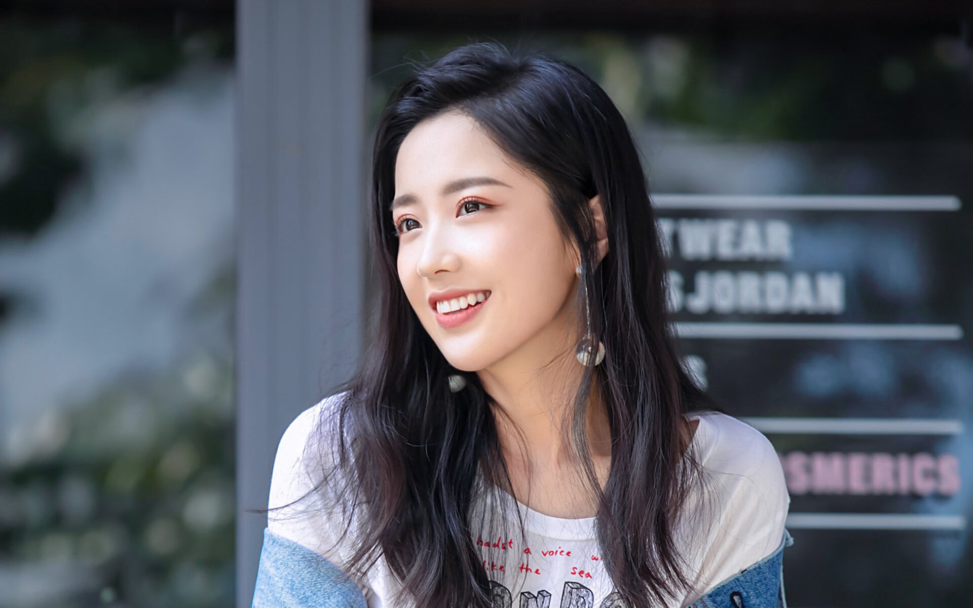 英超球队基于运动表现数据调整赛中体能分配策略，英超球员跑动数据